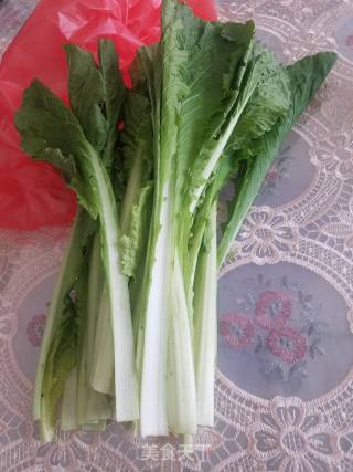 焯炒小白菜的做法步骤：1