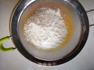 鸡蛋披萨饼的做法步骤：3
