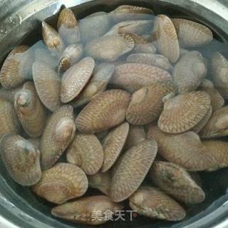 花甲还是爆炒的香的做法步骤：1