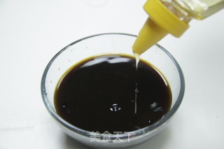 【网红食谱】黑糖珍珠酱爆蛋糕的做法步骤：17
