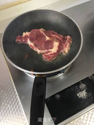 黑椒牛排的做法步骤：3
