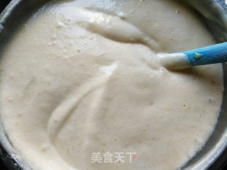 香蕉戚风的做法步骤：9