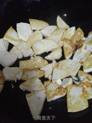 葱烧豆腐的做法步骤：2