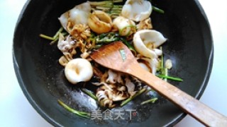 葱烧目鱼仔的做法步骤：6