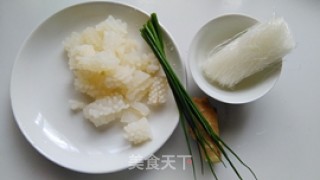 目鱼花烧粉丝的做法步骤：1