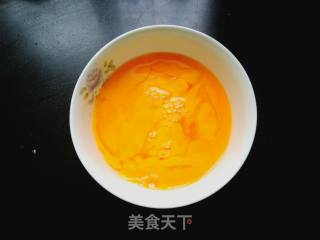 青红椒炒鸡蛋的做法步骤：3