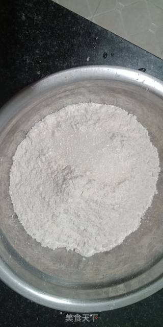 豆沙软饼的做法步骤：1