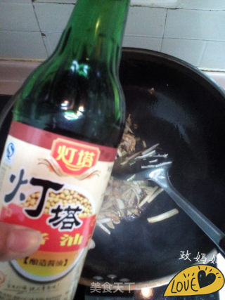 白菜炝锅面片的做法步骤：5