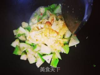 丝瓜炒鸡蛋的做法步骤：8