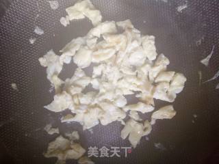 蛋炒饭的做法步骤：3