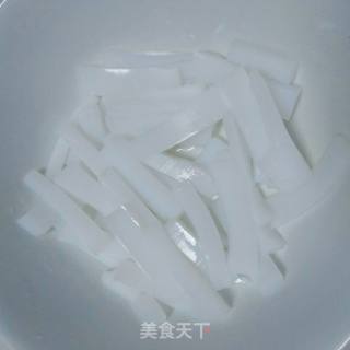 拌凉粉的做法步骤：1