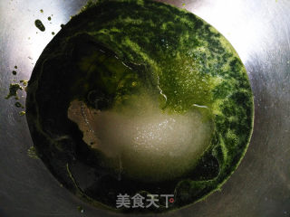菠菜汁戚风的做法步骤：1