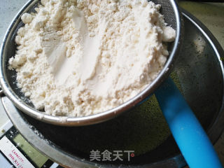 菠菜汁戚风的做法步骤：4