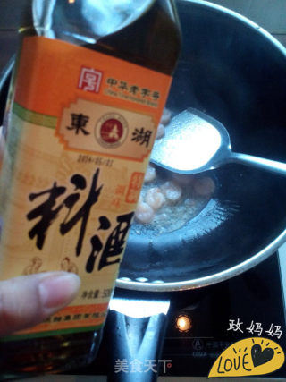 黄瓜炒虾仁的做法步骤：5