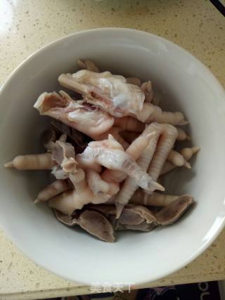 酸辣柠檬凤爪的做法步骤：1