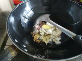 大盘鸡的做法步骤：2