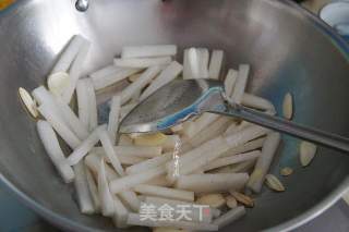 糖醋白萝卜条的做法步骤：6