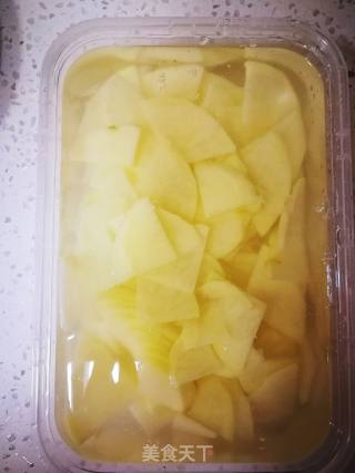 #快手小炒菜#～尖椒炒土豆片的做法步骤：2