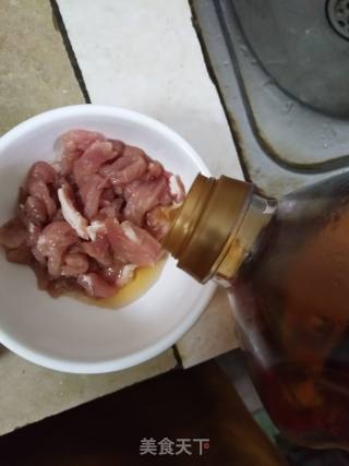 茄子肉丝的做法步骤：2