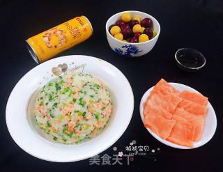 三文鱼韭菜炒饭#快手小炒菜#的做法步骤：14