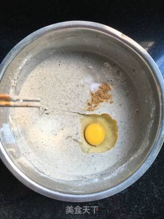 黑芝麻荞麦饼的做法步骤：2