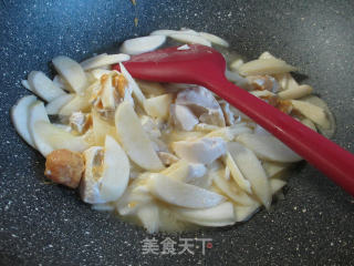 咸鸭蛋炒茭白的做法步骤：9
