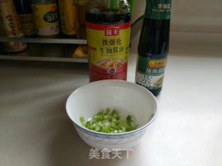 豆腐虾仁鸡蛋羹的做法步骤：7