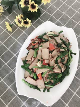 韭菜炒鸡蛋干的做法步骤：8