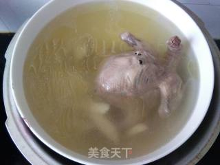 蒸山药枸杞鸽子汤的做法步骤：11