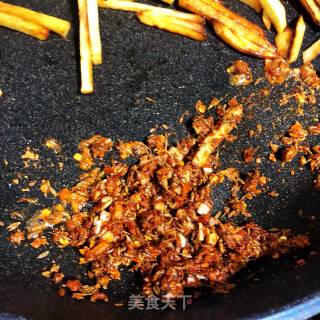 香辣孜然薯条的做法步骤：5
