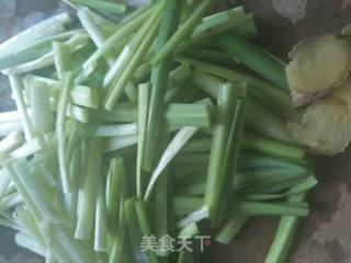 小炒豆干的做法步骤：1