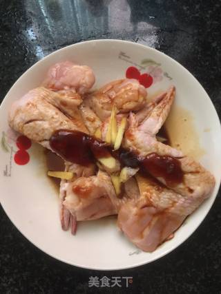 蒜香鸡翅的做法步骤：2