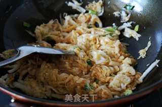 东北菜酸菜猪肉炖粉条的做法步骤：4