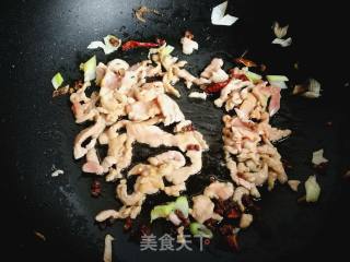 绿豆芽炒肉丝的做法步骤：3