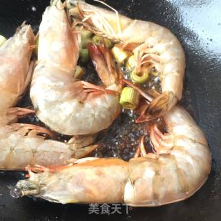 “鲜虾”葱油大虾的做法步骤：8