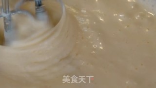 珍珠奶盖鸡蛋仔的做法步骤：2
