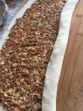大葱猪肉龙的做法步骤：13