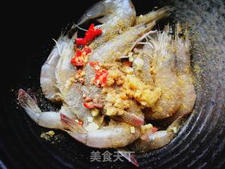 鲜虾:孜然烤虾串的做法步骤：3