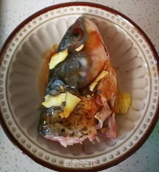 红烧鱼头的做法步骤：3