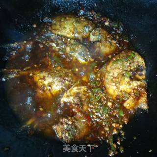 香辣小鲳鱼的做法步骤：9