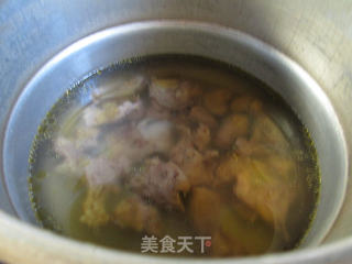 芋艿鸭肉汤的做法步骤：5