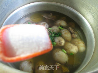 芋艿鸭肉汤的做法步骤：7