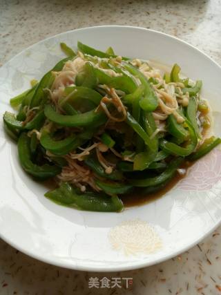 家常菜＃金针菇炒青椒的做法步骤：6