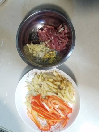 仔姜肉片的做法步骤：1