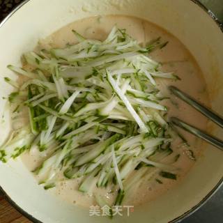 黄瓜鸡蛋饼的做法步骤：9