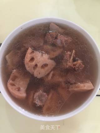 莲藕扇骨汤的做法步骤：7