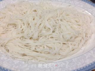 泡椒蒜泥米线虾的做法步骤：4