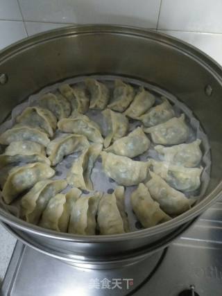 虾仁五色馅蒸饺的做法步骤：13