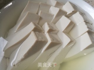 水煮回香豆腐的做法步骤：2