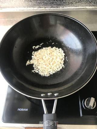 虾皮炒丝瓜的做法步骤：4
